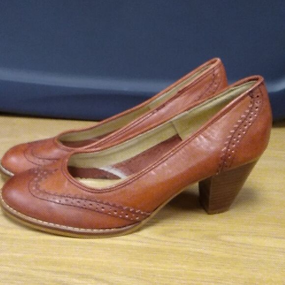 Nobil's leather retro heels 6.5 - Picture 3 of 8